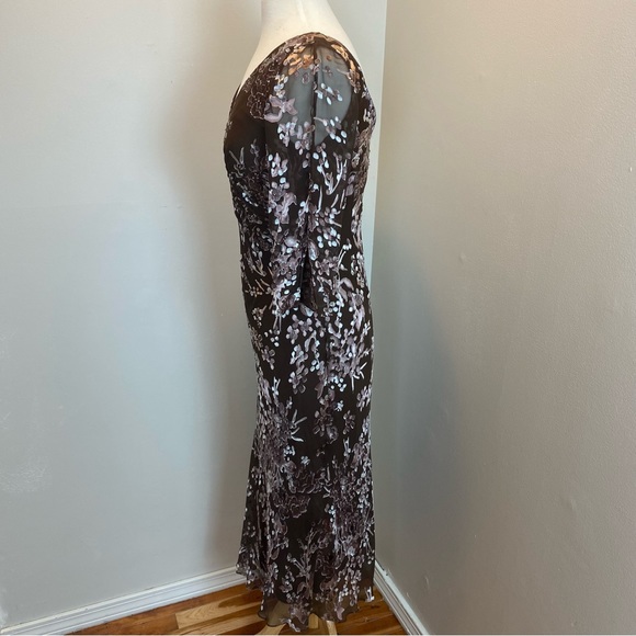 Papell Boutique Brown Velvet Burnout Floral Dress - Picture 5 of 9